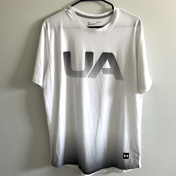 Under Armour Other - Under Armour Tee